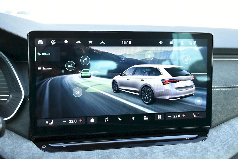 Škoda Octavia (2024) TOP SELECTION 2.0 TDI 110kW DS - fotka 16 z 32