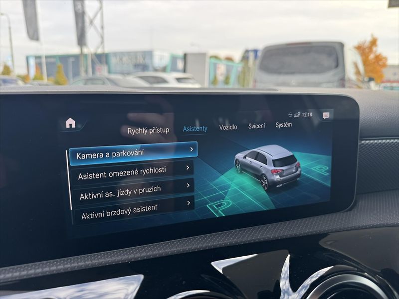 Mercedes-Benz Třídy A A 200 Progressive - fotka 15 z 29