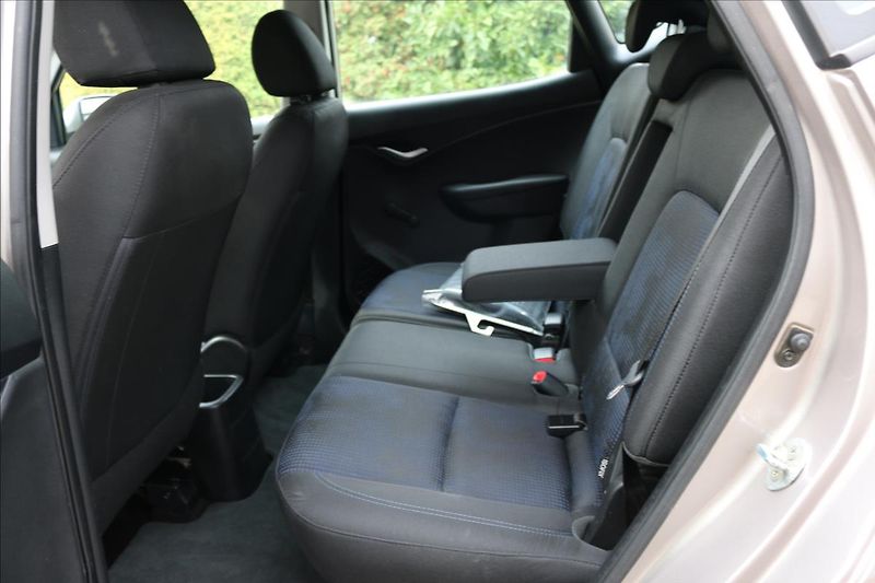 Hyundai ix20 1,6 91kW,1 majitel ČR,Tažné - fotka 23 z 31