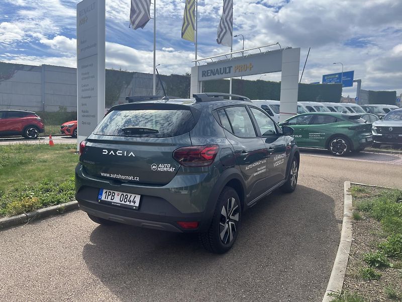 Dacia Sandero (2025) Stepway Expression Eco-G 100  - fotka 4 z 9