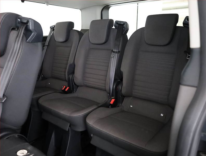 Ford Tourneo Custom (2018) Titanium 2.0 EcoBlue, ČR, DPH - fotka 14 z 16