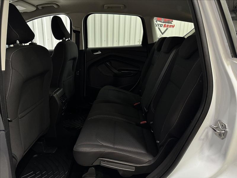 Ford Kuga 1.5EB 110kW TITANIUM 2XALU - fotka 27 z 36
