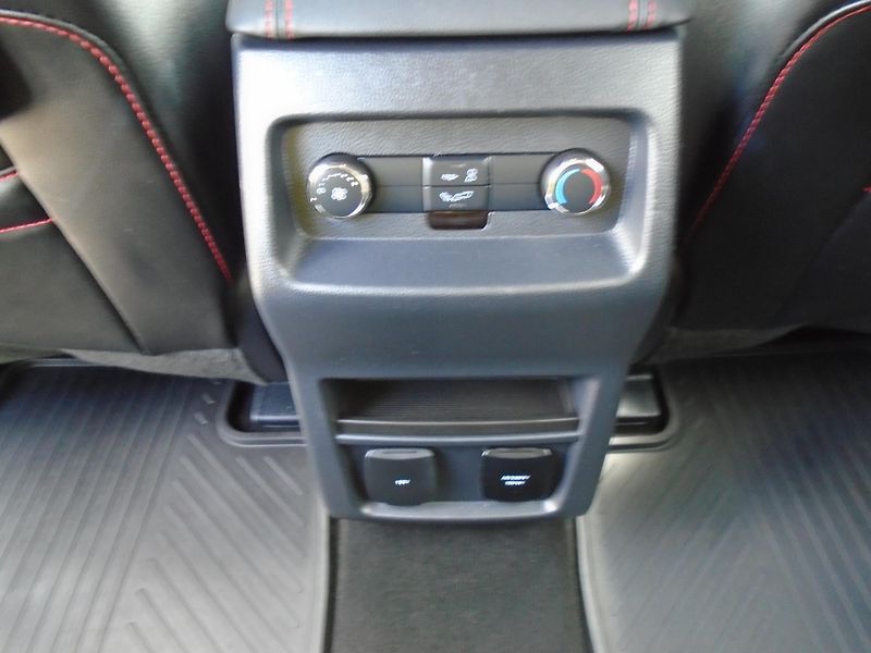 Ford S-MAX 2.0EcoBlue140kW 8AT ST-Line 7m - fotka 20 z 48