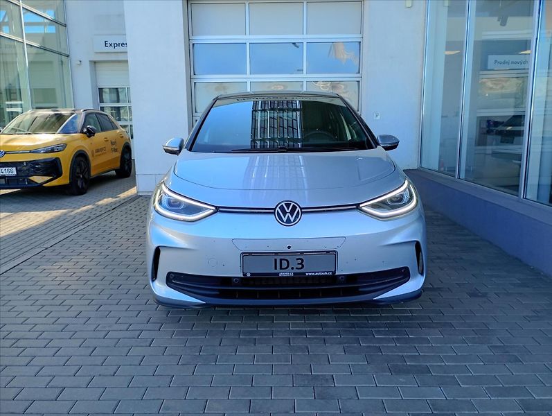Volkswagen ID.3 (2025) Pro People 150 kW, 59 kWh - fotka 2 z 16