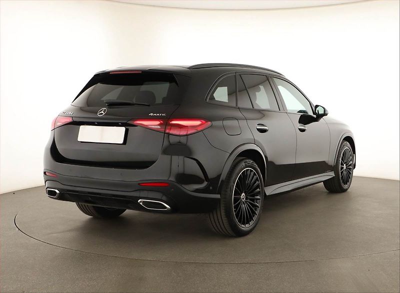 Mercedes-Benz GLC (2025) 220 d 4MATIC, AMG Line - fotka 5 z 28