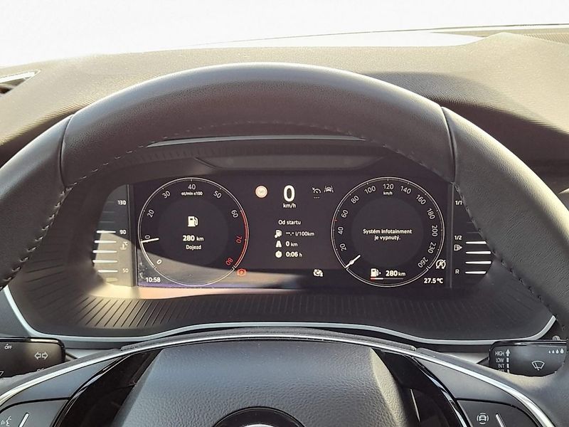 Škoda Octavia Selection 1.5 TSI 110kW 6MP - fotka 13 z 20