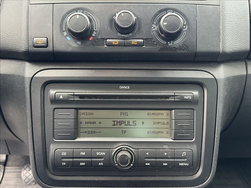 Škoda Roomster 1,2 HTP STYLE 1.maj původ ČR - fotka 39 z 50