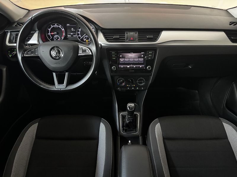 Škoda Rapid (2019) 1.0 TSI 81kw Ambition - CZ - fotka 10 z 22