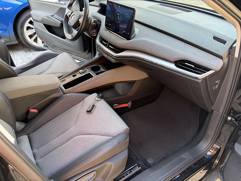 Škoda Enyaq (2022) 80, SOH 97% tazne, 11/2022  - fotka 12 z 12