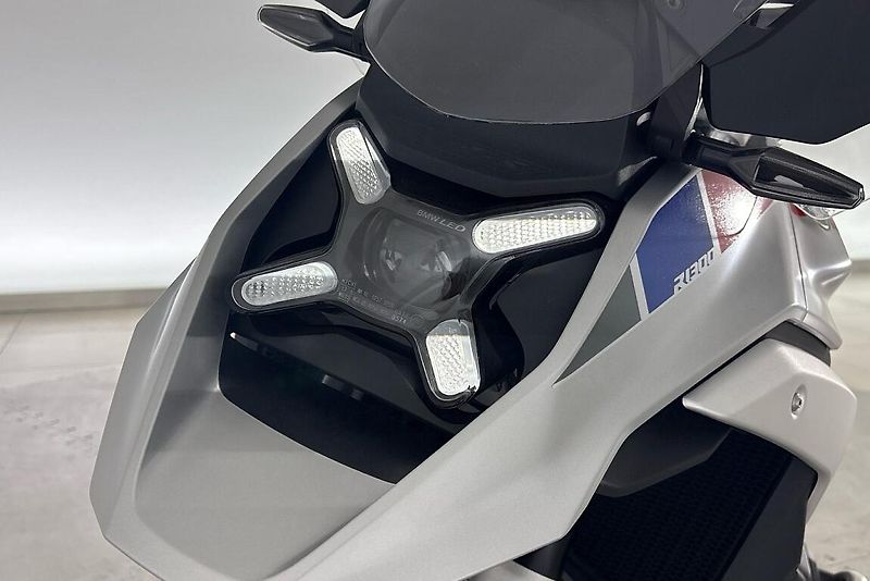 BMW R 1300 GS - fotka 7 z 13