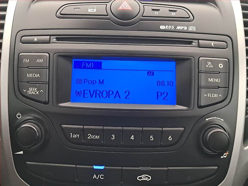 Hyundai ix20 (2017) 1.4 CVVT, Serv.kniha - fotka 13 z 17