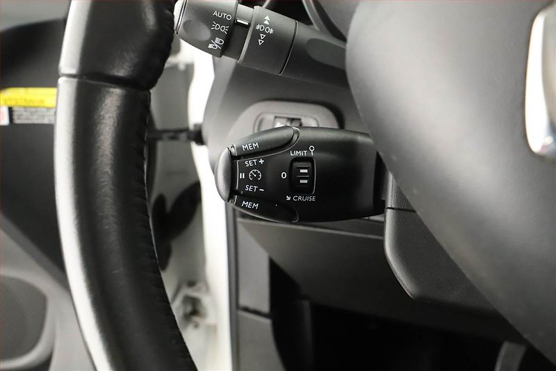 Citroën Berlingo (2019) Feel 1.5 BlueHDi, 5Míst, ČR - fotka 12 z 14