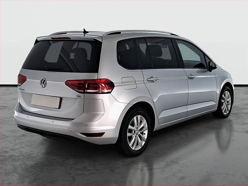 Volkswagen Touran (2017) 1.6 TDI, Automat, Tempomat - fotka 5 z 21