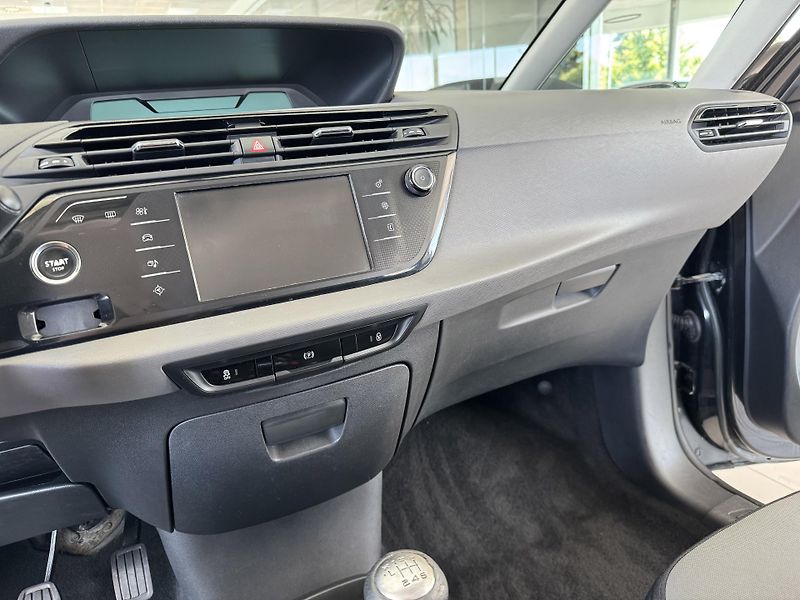 Citroën Grand C4 Picasso 1,6HDi 88kW*Navi*PDC*LED*7Míst - fotka 18 z 31