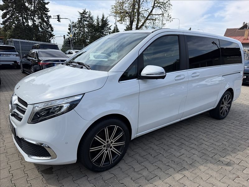 Mercedes-Benz Třídy V 300d L 4MATIC - fotka 8 z 28