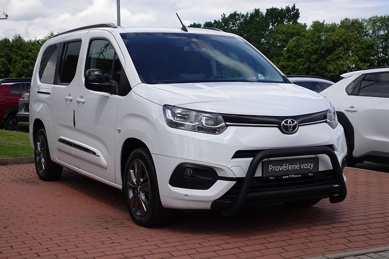 Toyota ProAce City Verso 1.5 D4-D 130 6 MT Long 5D Fami - fotka 3 z 31