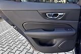 Volvo V60 T8 AWD 360 VYH. ČELNÍ + kola - náhled 17
