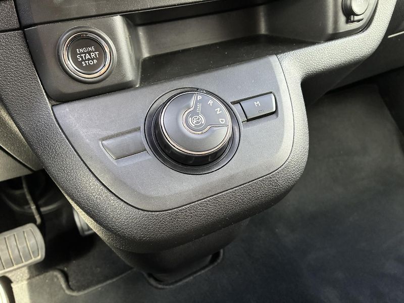 Toyota ProAce Verso 2.0 D-4D 130kW L1 Family Tažné - fotka 24 z 25