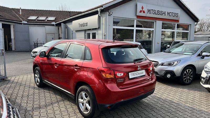 Mitsubishi ASX 1,8Di-D INVITE+ 4x4 6M/T - fotka 5 z 12