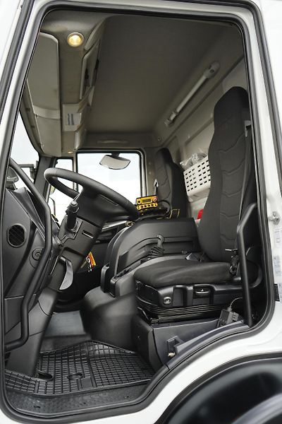 Iveco Eurocargo (2017) 180-250 / SKRZYNIOWY + HDS / H - fotka 9 z 51