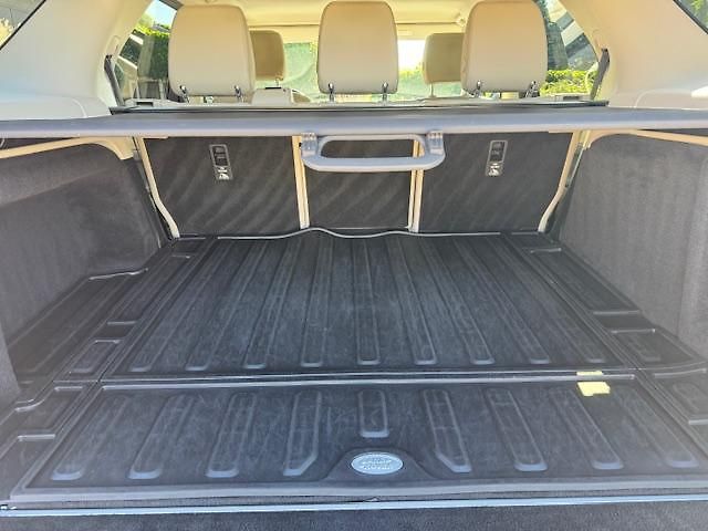 Land Rover Discovery (2019) 3,0 TDV6 HSE 2. majitel - fotka 9 z 30