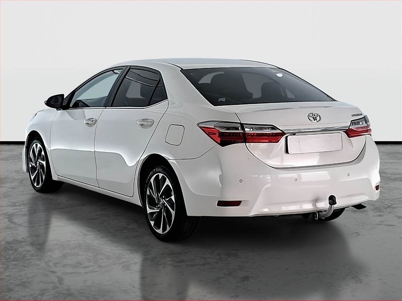 Toyota Corolla (2016) 1.6 Valvematic, Automat, Navi - fotka 4 z 23