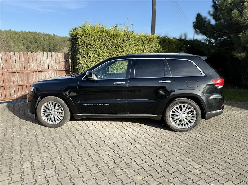 Jeep Grand Cherokee 3,0 CRD SUMMIT H&K awd záruka - fotka 2 z 42