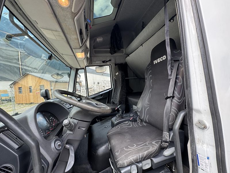 Iveco Eurocargo (2015) EUROCARGO 120EL22,EURO6,SKRÍŇ - fotka 16 z 20