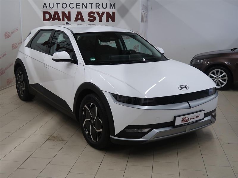 Hyundai Ioniq 5 Dynamiq Zánovní SOH 97,6% - fotka 3 z 35