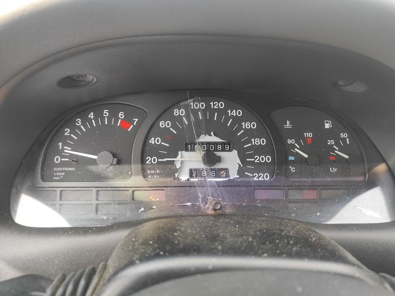 Opel Astra 1.4 8V - fotka 11 z 16