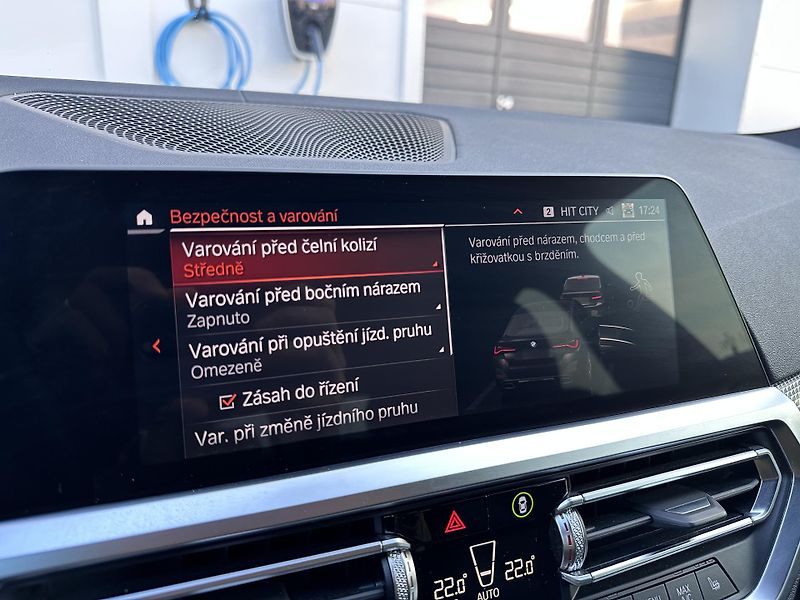 BMW Řada 4 M440i xDrive GranCoupé - fotka 17 z 30