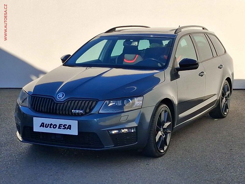Škoda Octavia (2015) 2.0 TSi, RS, DSG, bixen - fotka 3 z 20