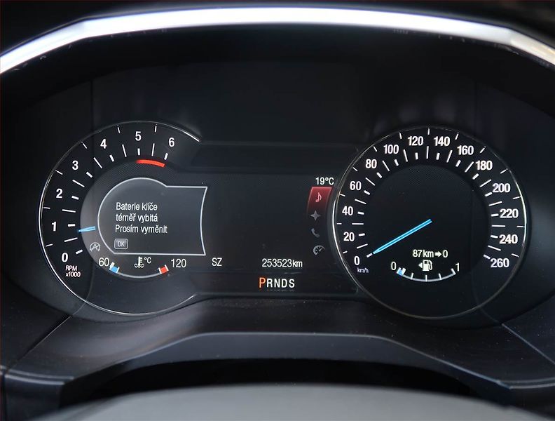 Ford S-MAX (2019) 2.0 EcoBlue, 4X4, Automat - fotka 11 z 19