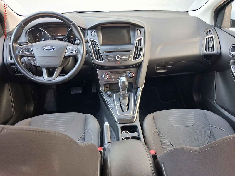 Ford Focus (2018) 2.0 TDCi, Titanium, AT - fotka 8 z 20
