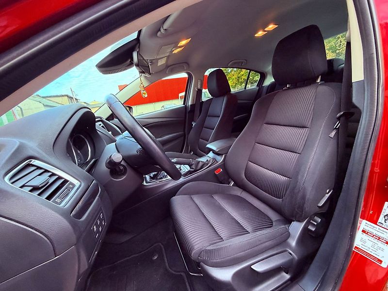 Mazda 6 2.0 Skyactiv Sports-Line, 1.Ma - fotka 15 z 32