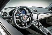 Porsche 718 Cayman.