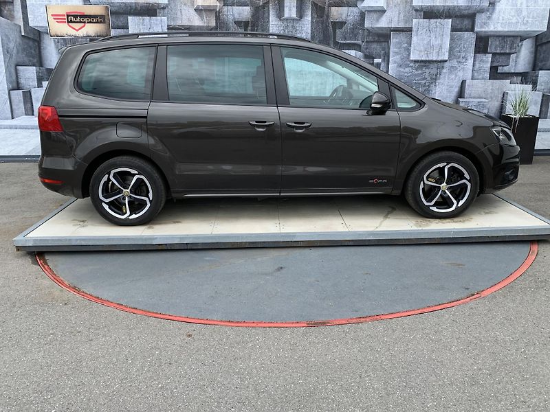 Seat Alhambra (2015) 2.0TDi, 103KW, EL.DVEŘE+KUFR - fotka 5 z 30