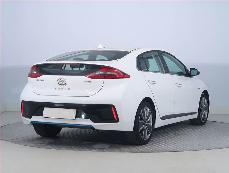 Hyundai Ioniq (2018) Hybrid, Automat, Serv.kniha - fotka 5 z 21