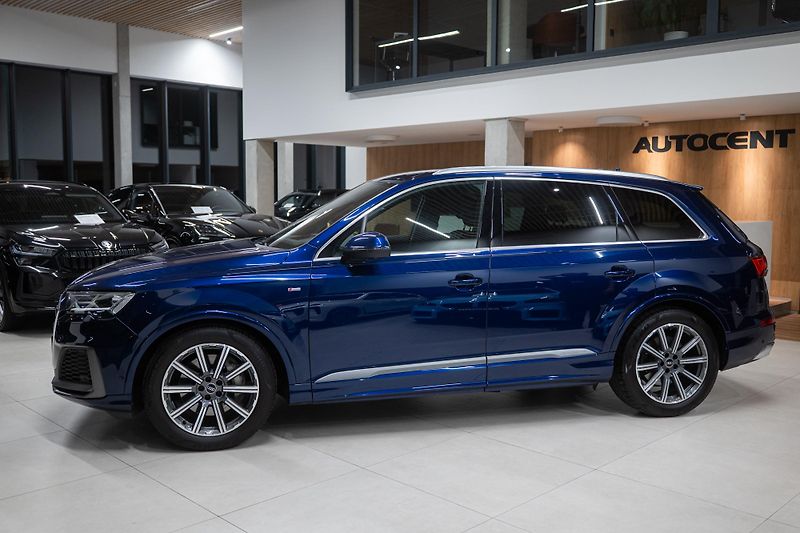 Audi Q7 (2022) S-LINE 55TFSI 250KW 4X4 VZDUCH - fotka 6 z 45