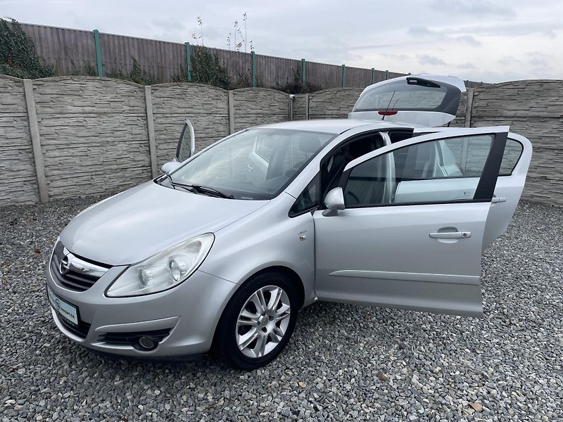 Opel Corsa 1.2i 80PS 141000KM KLIMA STK!! - fotka 154 z 169