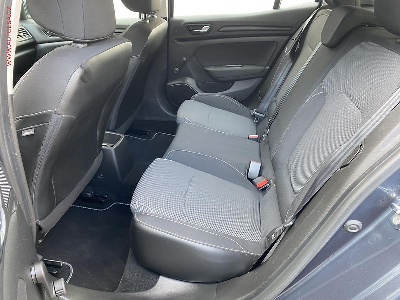 Renault Mégane (2016) 1.2 TCe, Zen, AC, tempo - fotka 11 z 16