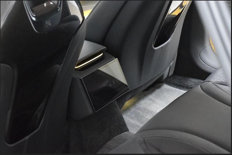 Lotus Ostatní Emeya R 918hp 102kWh AWD Pano - fotka 21 z 28