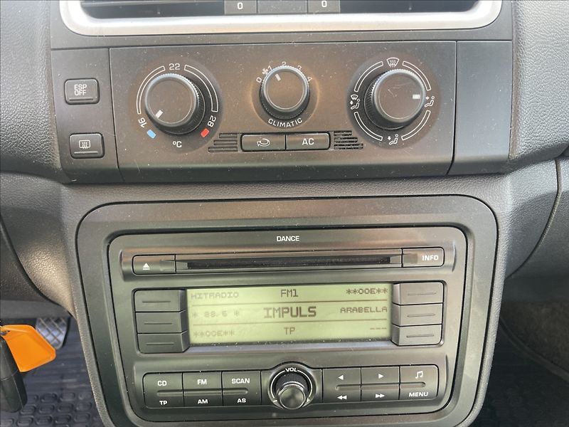 Škoda Fabia 1,4 i 16V Klima ESP serviska, - fotka 16 z 34