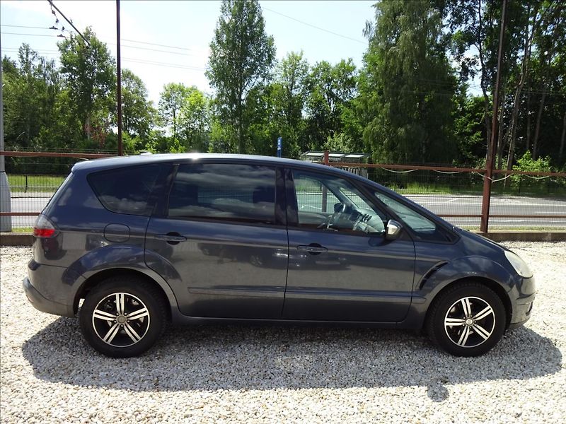 Ford S-MAX 2.0TDCI 103KW - fotka 7 z 44