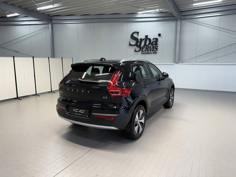 Volvo XC40 (2026) B3 2.0L 163 HP AT7 FWD CORE - fotka 4 z 23