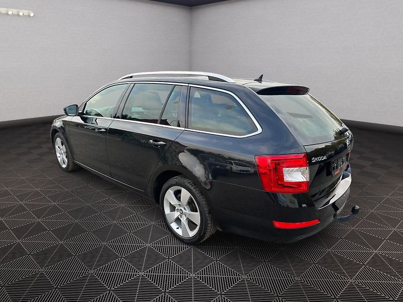 Škoda Octavia (2014) 2,0TDI 110kw Elegance - fotka 5 z 27