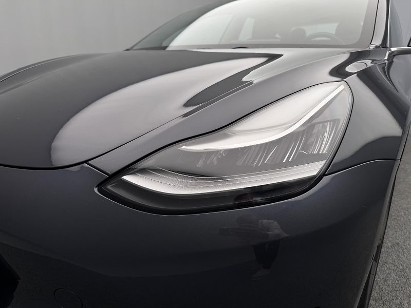 Tesla Model 3 LONG RANGE 4WD SOH 87% - fotka 21 z 65