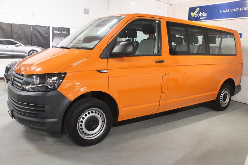 Volkswagen Transporter (2018) T6 2.0 Klima 9Míst - fotka 8 z 20