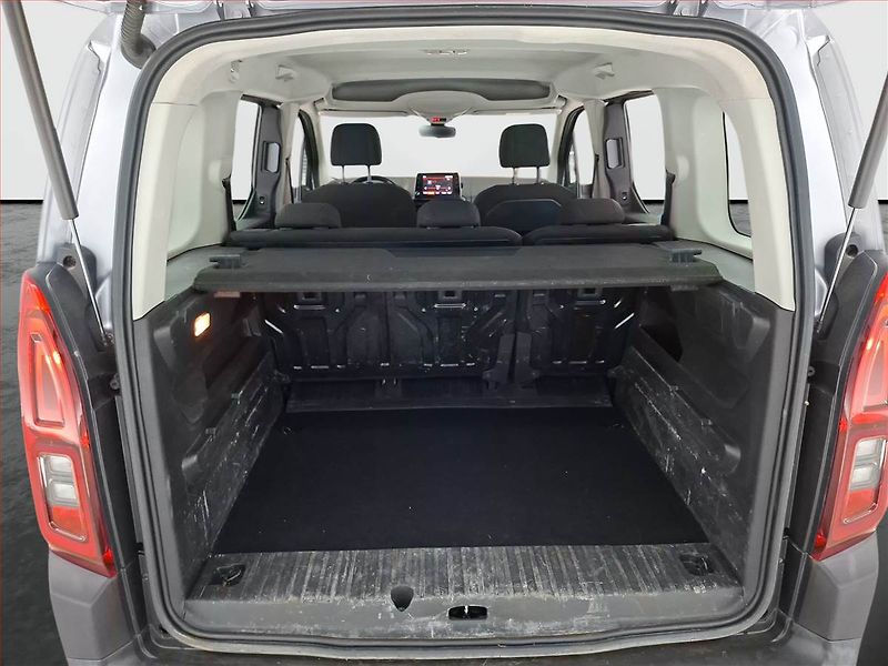 Citroën Berlingo (2020) Feel 1.5 BlueHDi, 5Míst, ČR - fotka 13 z 14