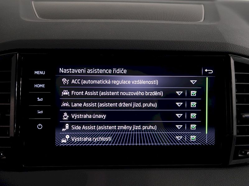 Škoda Karoq (2026) SPORTLINE 2.0TDI 110KW 4x4 DSG - fotka 30 z 43